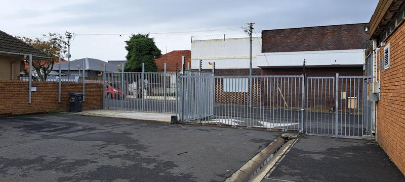 To Let commercial Property for Rent in Goodwood Central Western Cape